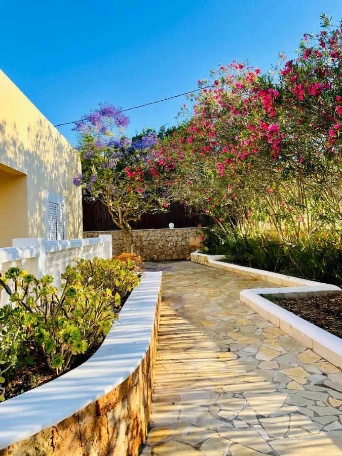 Villa Con Piscina Gigante Sant Francesc de s'Estany ภายนอก รูปภาพ