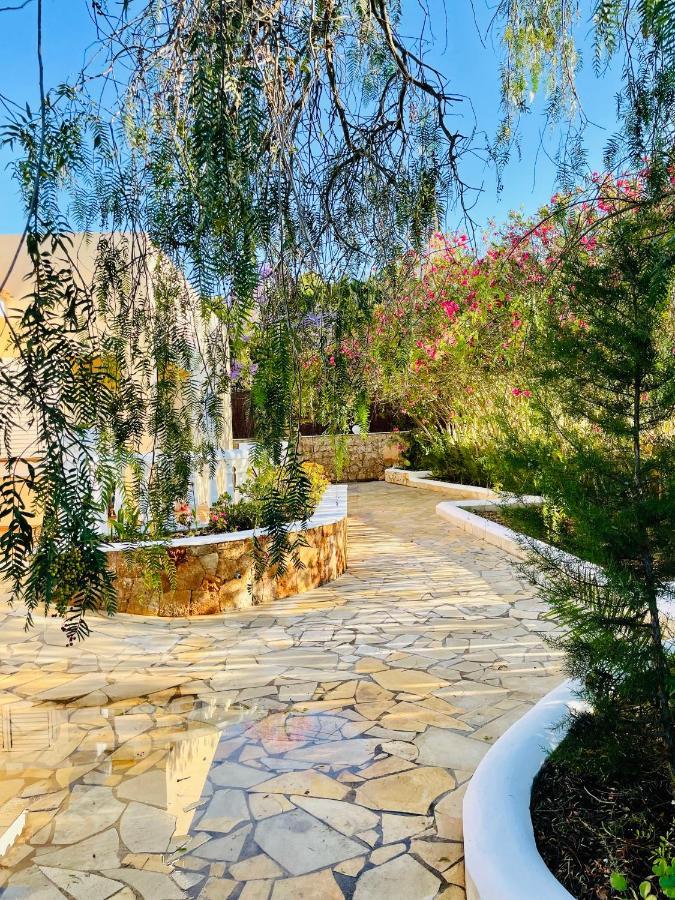 Villa Con Piscina Gigante Sant Francesc de s'Estany ภายนอก รูปภาพ