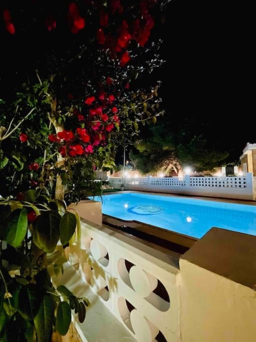 Villa Con Piscina Gigante Sant Francesc de s'Estany ภายนอก รูปภาพ